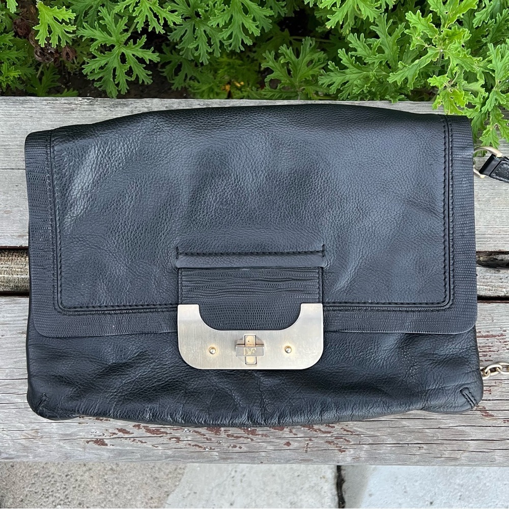 Diane Von Furstenberg Black Leather Shoulder Bag